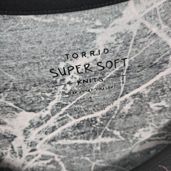 Torrid Black Pink Super Soft Marble Galaxy Raglan Sleeve Midi Dress Size 1/1X - Picture 11 of 11